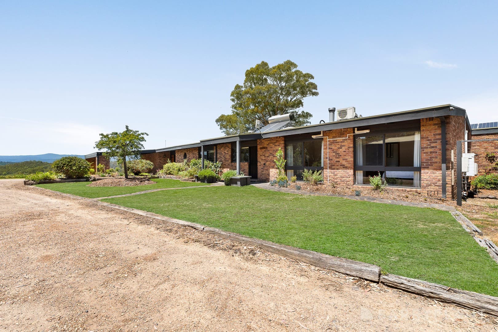 69 The Crest, Yarra Glen, VIC 3775, Yarra Glen - Thumbnail 3