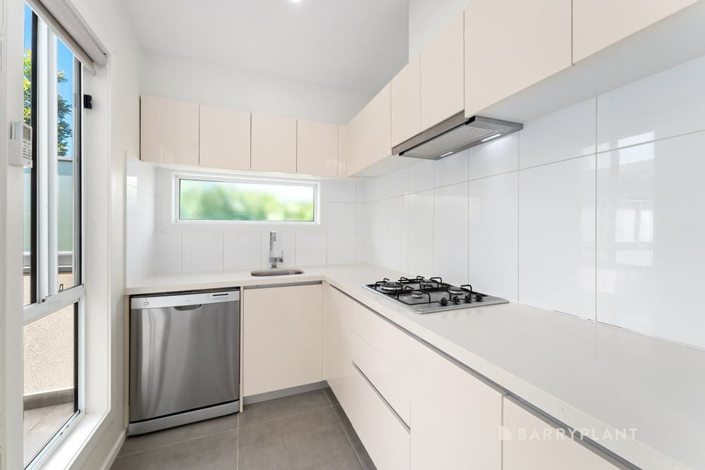 8/9 Stamford Crescent, Rowville, VIC 3178, Rowville - Thumbnail 3