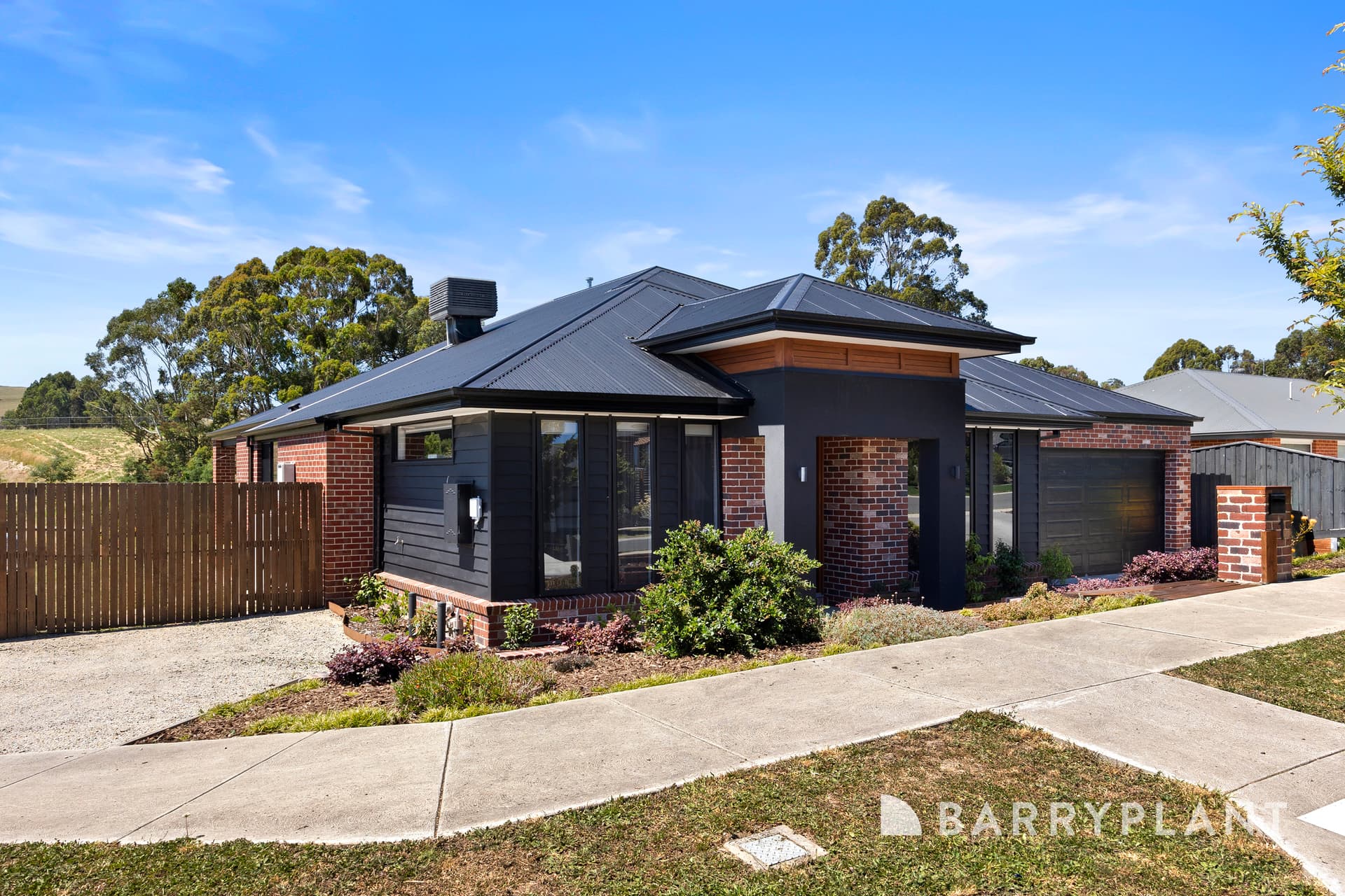 1 Centella Court, Korumburra - Thumbnail 2