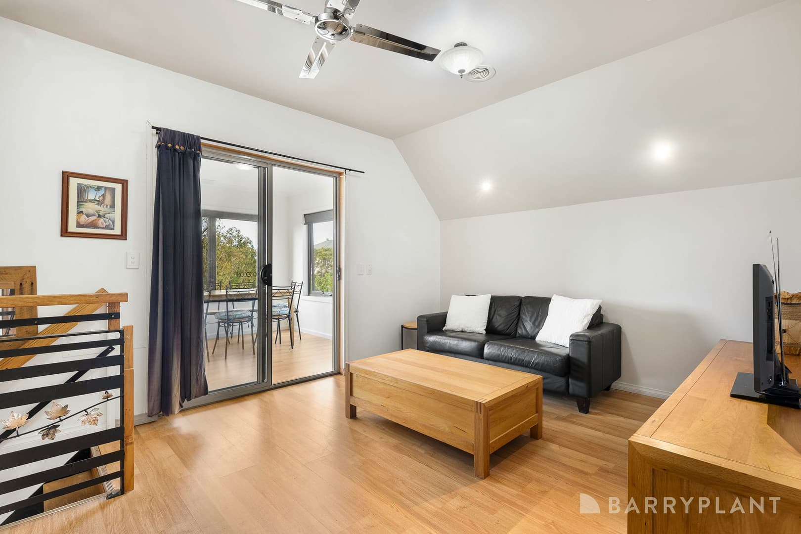 52 Pinoak Drive, Yarra Glen, VIC 3775, Yarra Glen - Thumbnail 6
