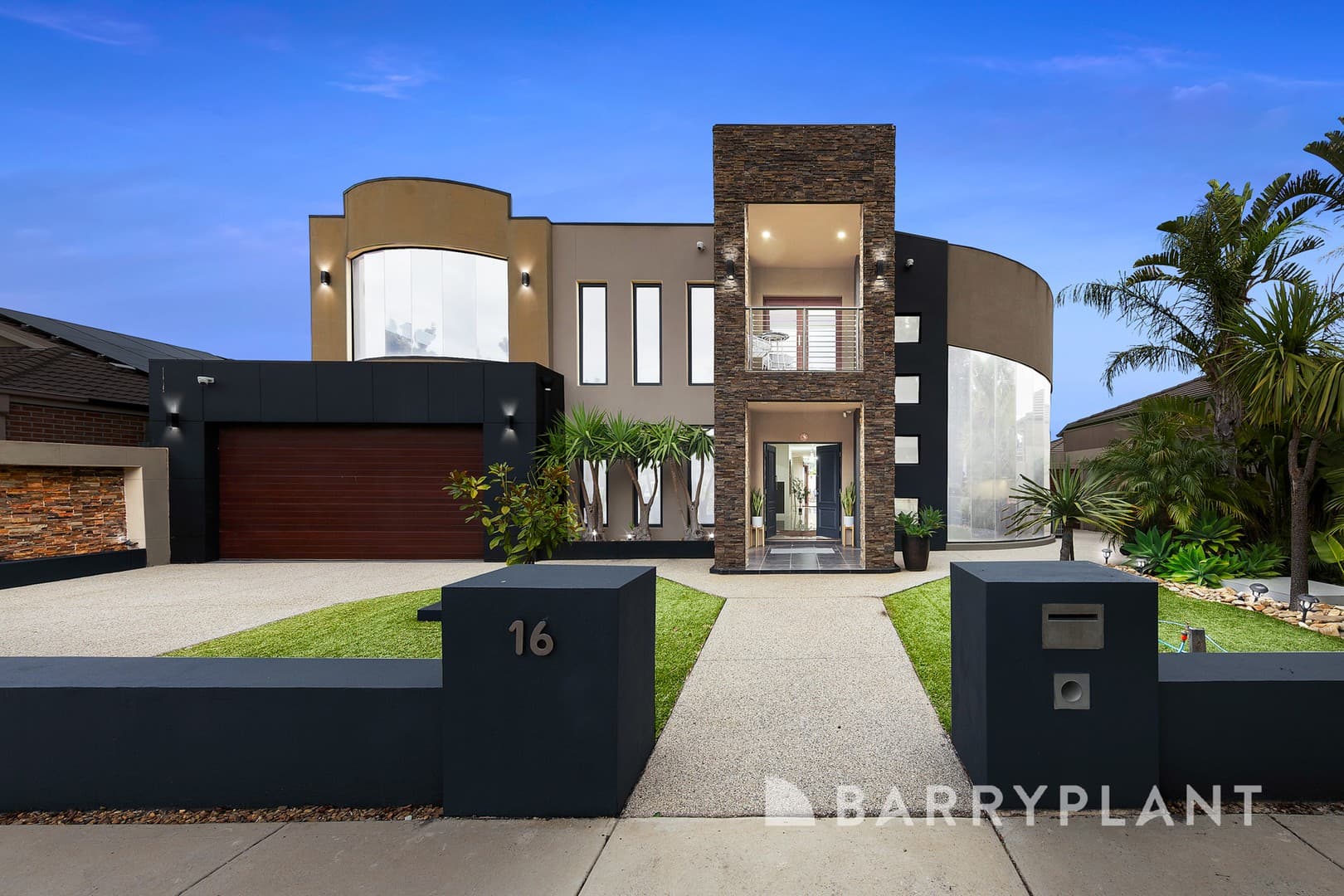 16 Edgecliff Close, Taylors Hill, VIC 3037, Taylors Hill - Thumbnail 2