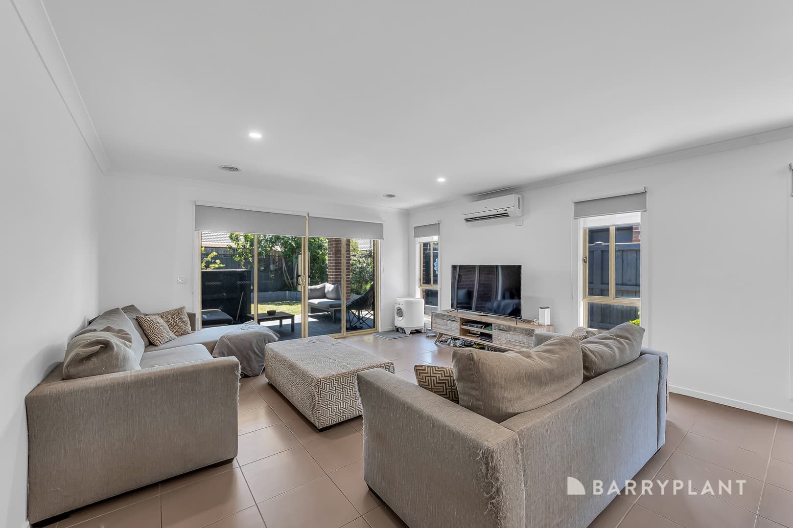 19 Stoneyfell Road, Point Cook, VIC 3030, Point Cook - Thumbnail 8