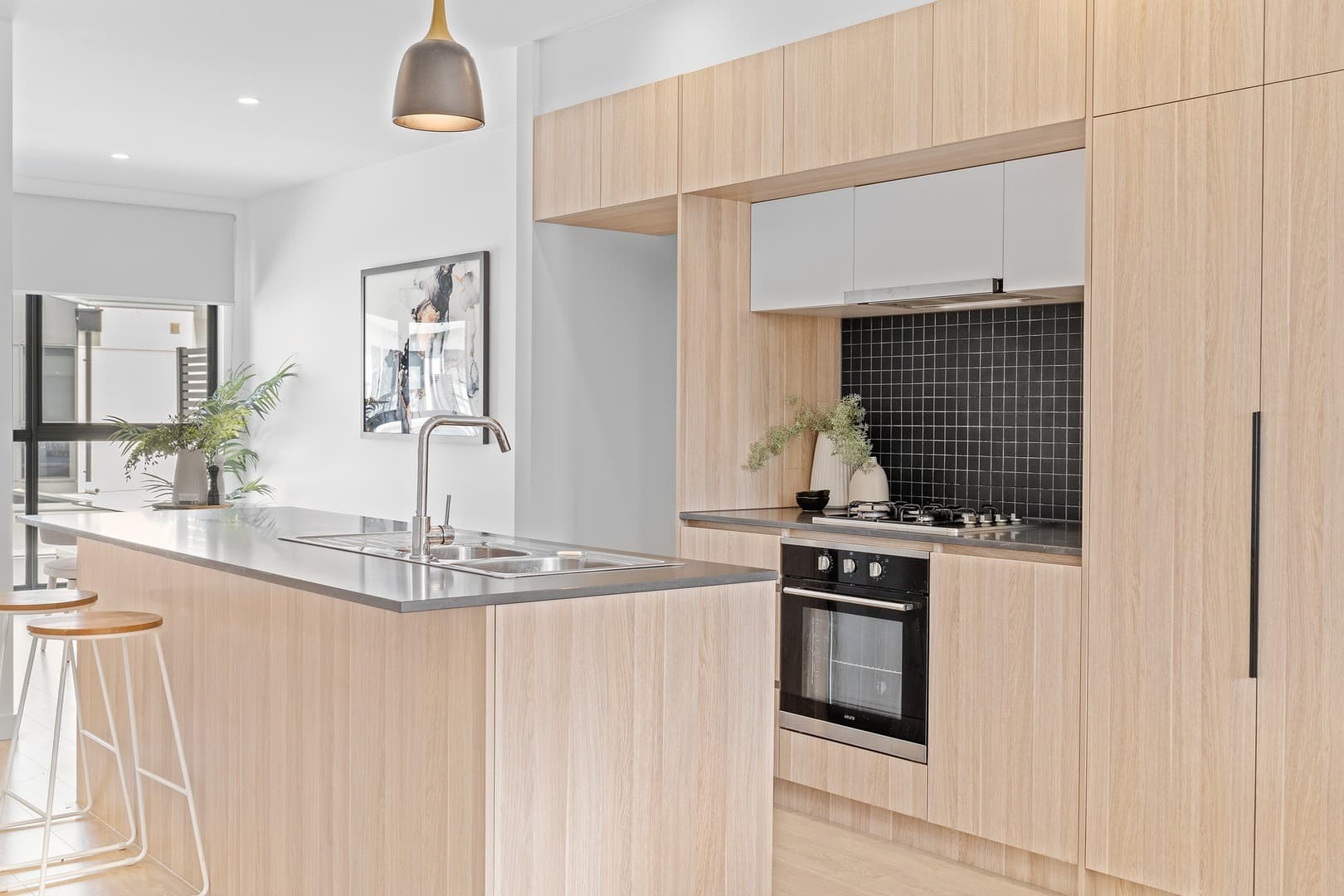 40 Kenswick Street, Point Cook, VIC 3030, Point Cook - Thumbnail 4