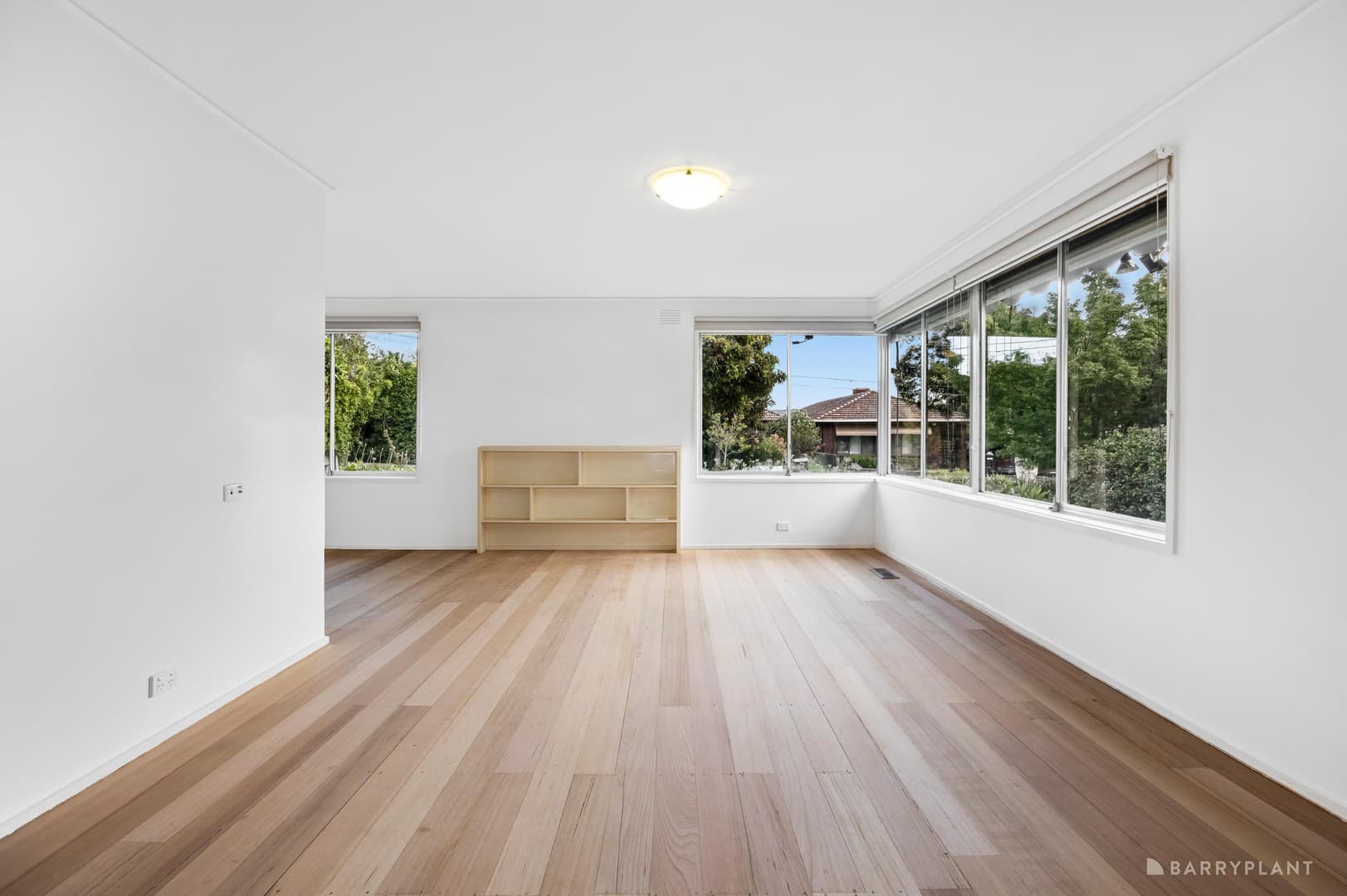 67 Furneaux Grove, Bulleen, VIC 3105, Bulleen - Thumbnail 2