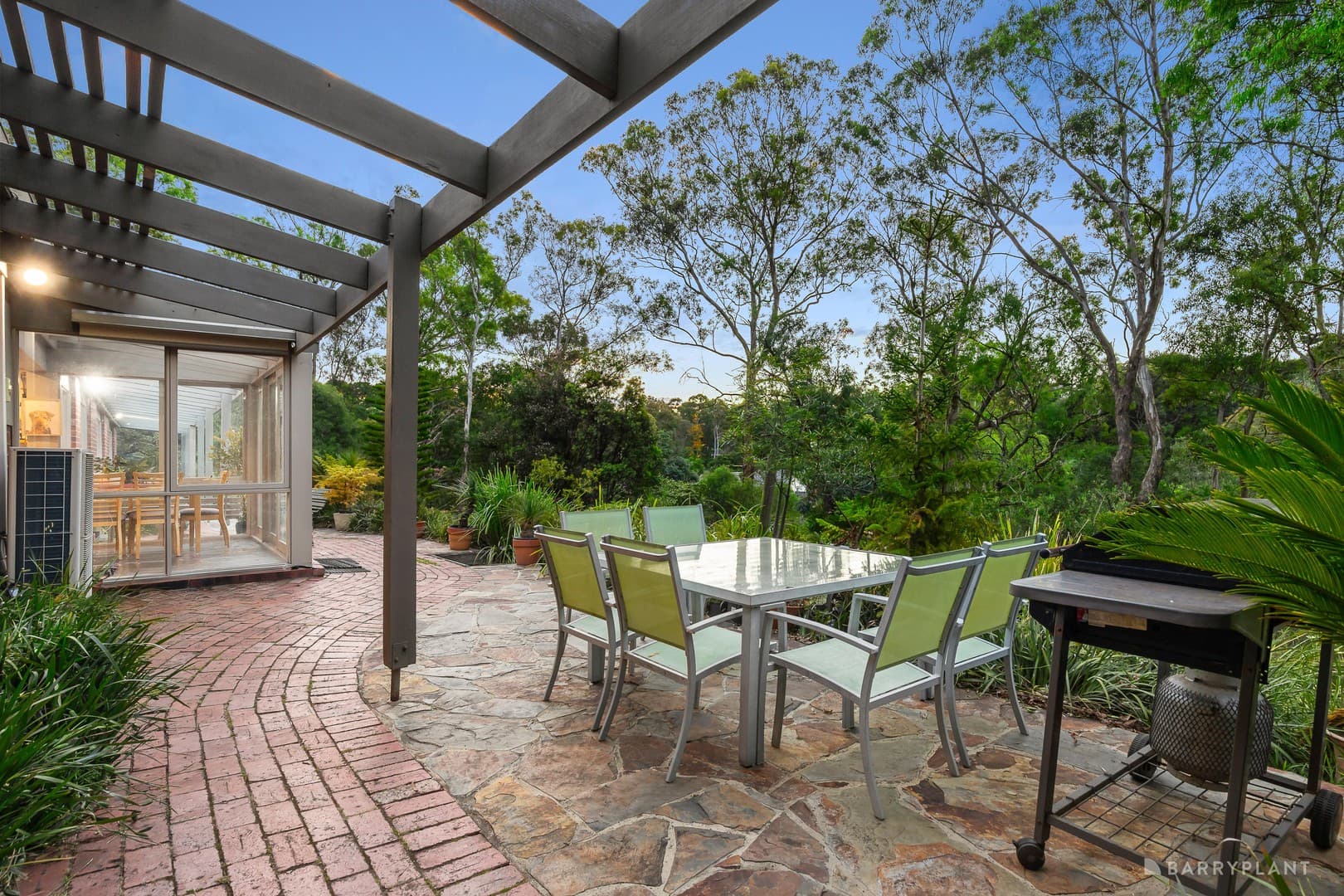 2 Utrecht Court, Donvale, VIC 3111, Donvale - Thumbnail 8