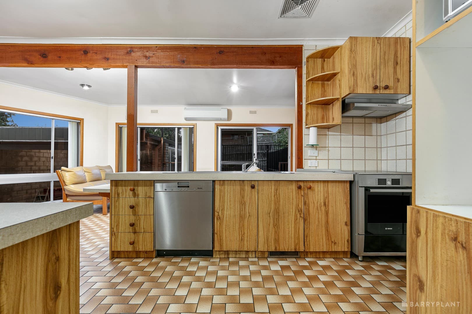 104 Bourke Street, Bulleen, VIC 3105, Bulleen - Thumbnail 4