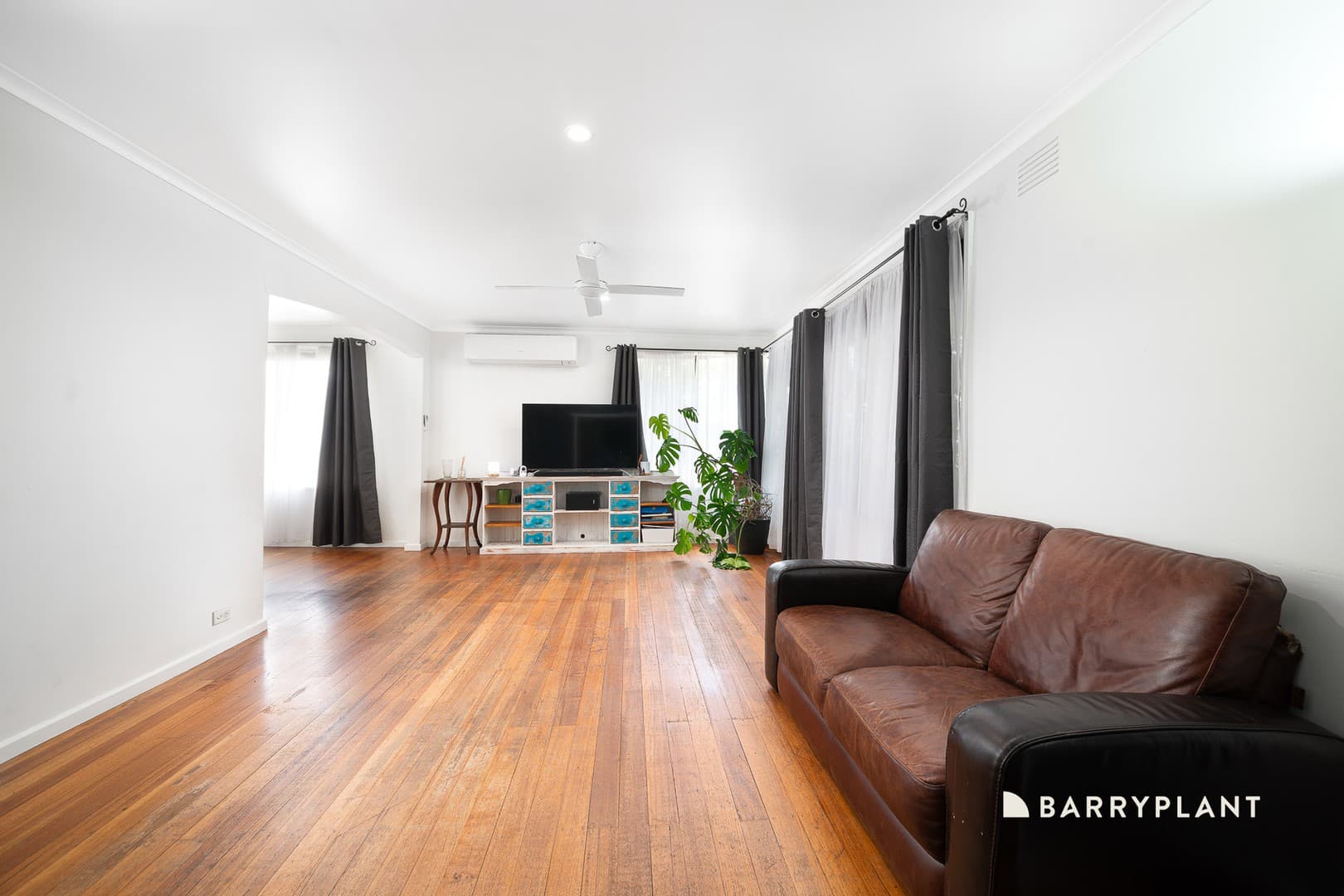 15 Clifton Grove, Lalor, VIC 3075, Lalor - Thumbnail 3