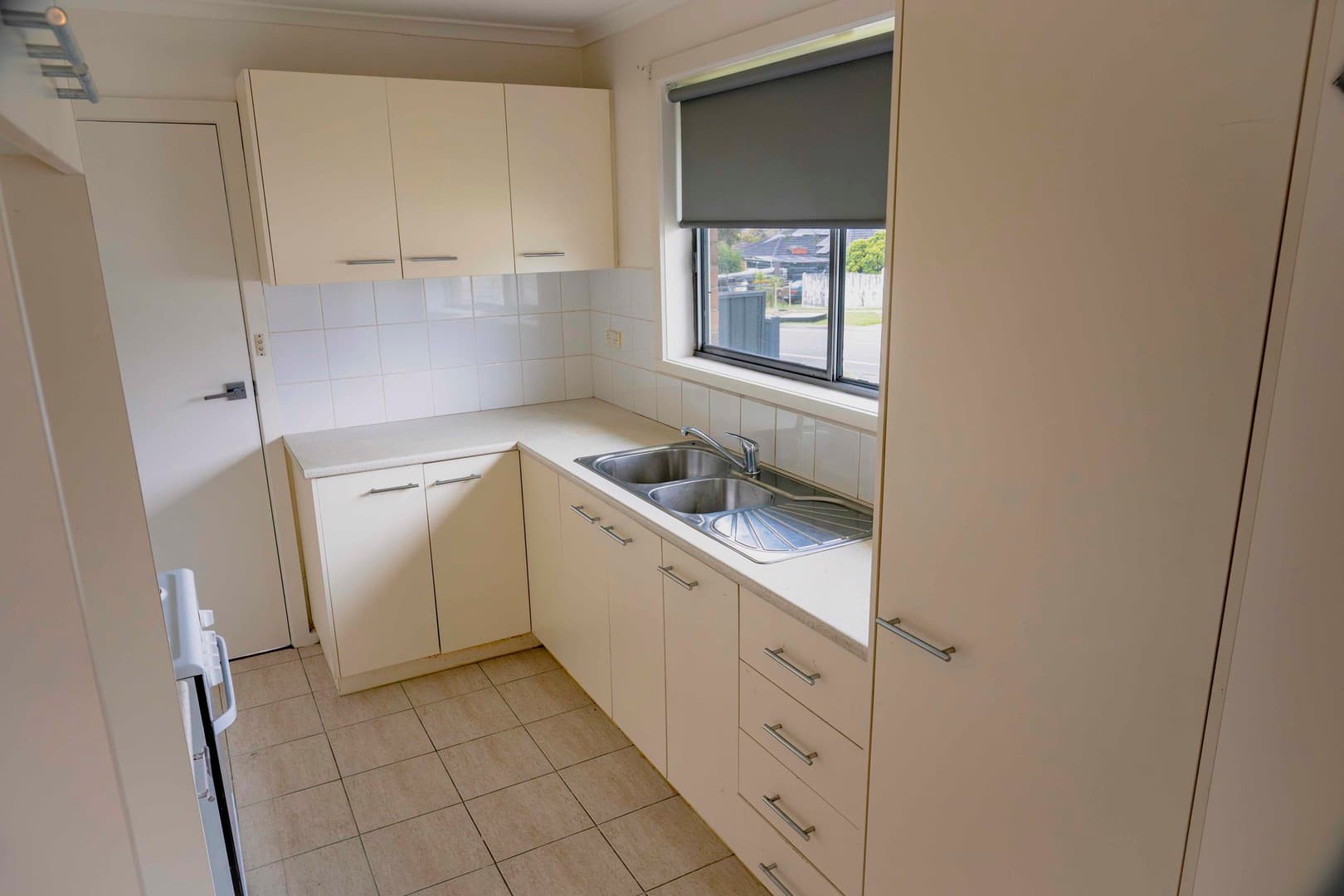 1/52 Kidds Road, Doveton - Thumbnail 2