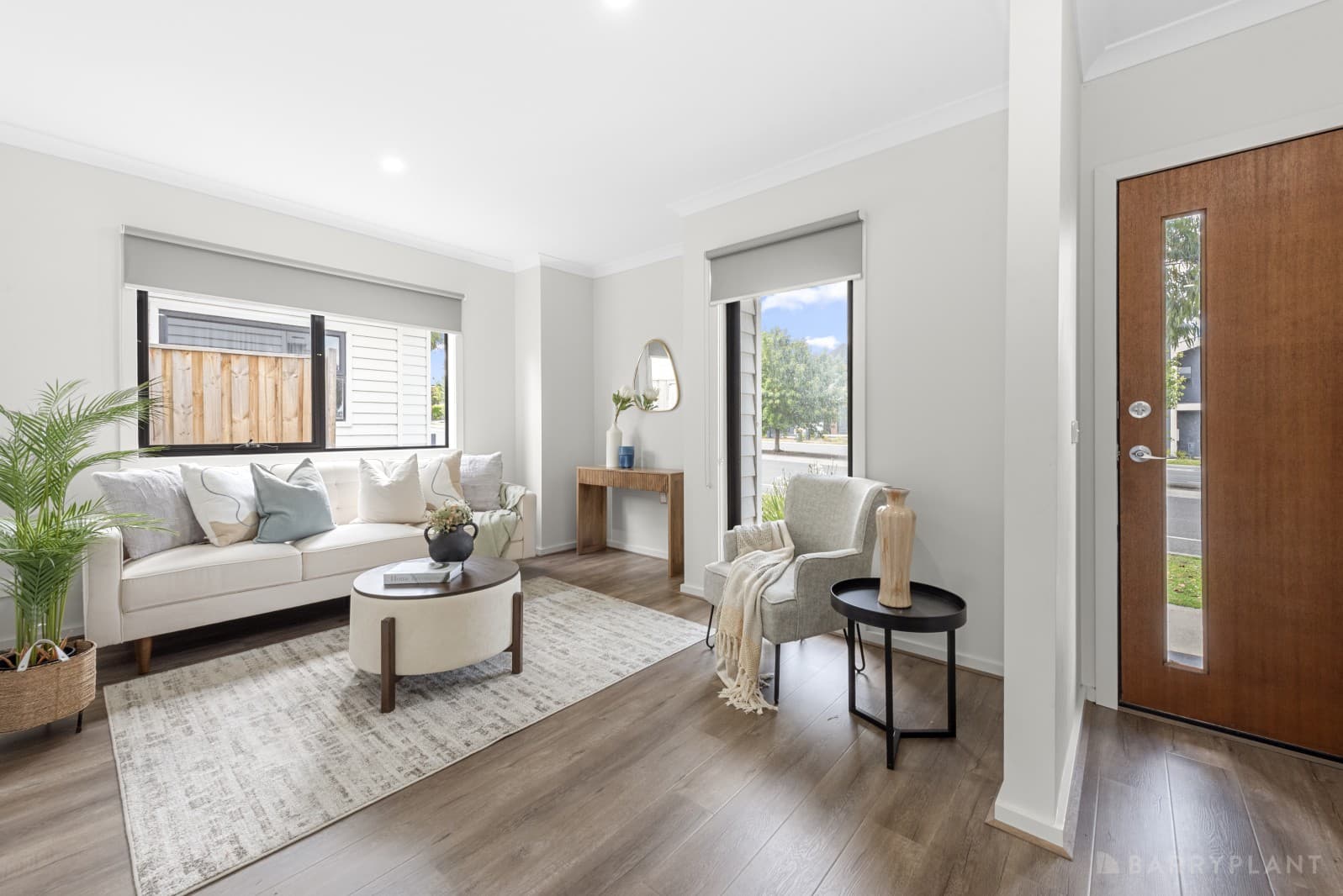 86 Viewbright Road, Clyde North, VIC 3978, Clyde North - Thumbnail 2