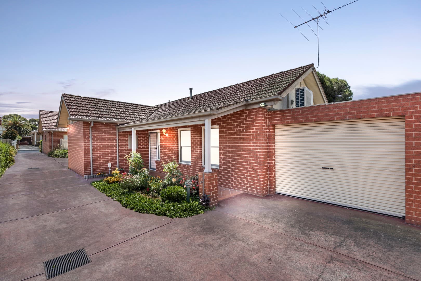 2/10 Scotia Street, Moonee Ponds, VIC 3039, Moonee Ponds - Image 1