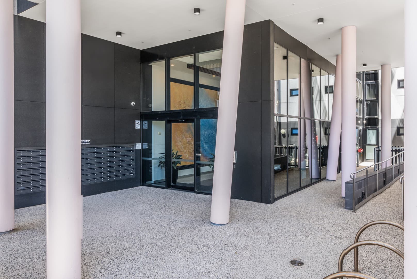 206/146 Bellerine Street, Geelong, VIC 3220, Geelong - Thumbnail 3