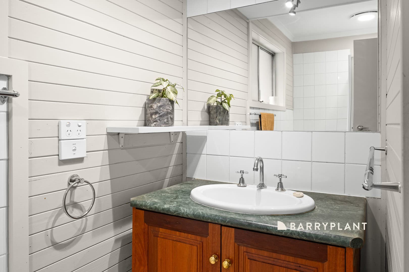4 Park Street, Drouin, VIC 3818, Drouin - Thumbnail 7