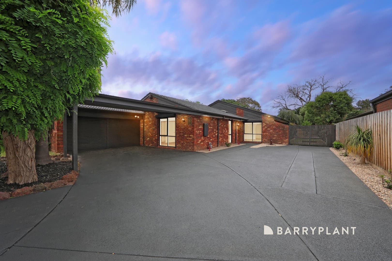 27 Halsbury Drive, Rowville, VIC 3178, Rowville - Thumbnail 2