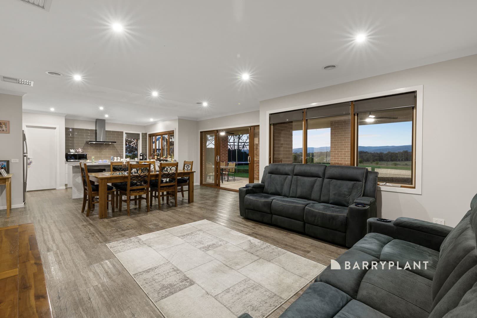 37 Fairway Drive, Drouin, VIC 3818, Drouin - Thumbnail 8