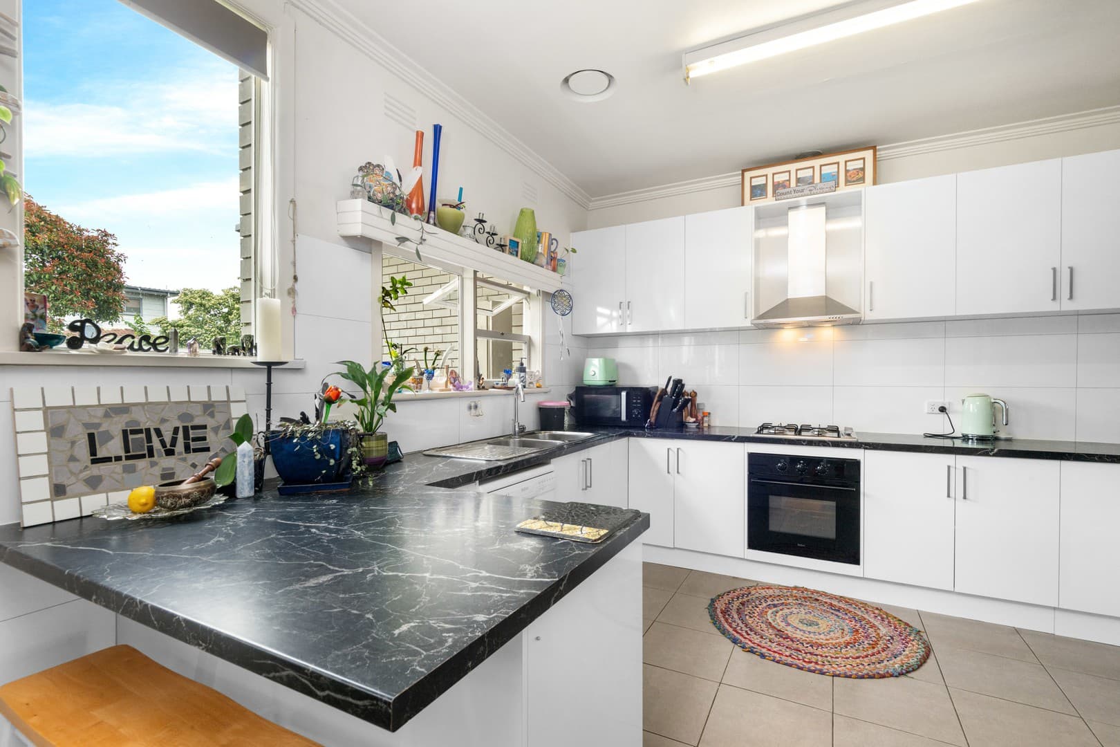 5 Carol Court, Newcomb, VIC 3219, Newcomb - Thumbnail 2