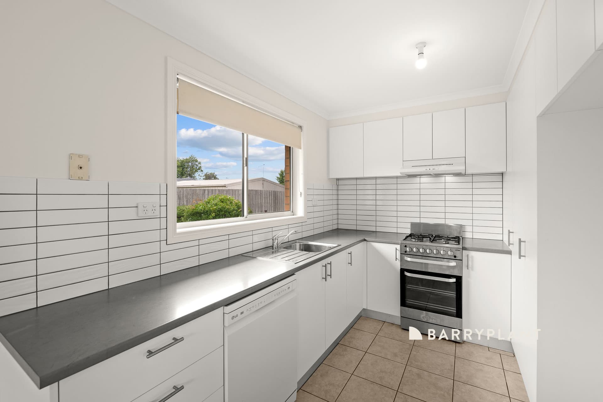 2/14 Sherriff RisePakenham, vic 3810, Pakenham - Thumbnail 4