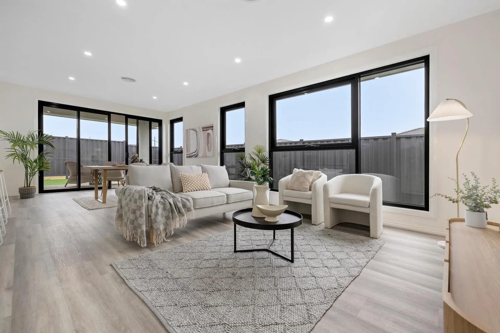 47 Hanover Circuit, Melton South, VIC 3338, Melton South - Thumbnail 4