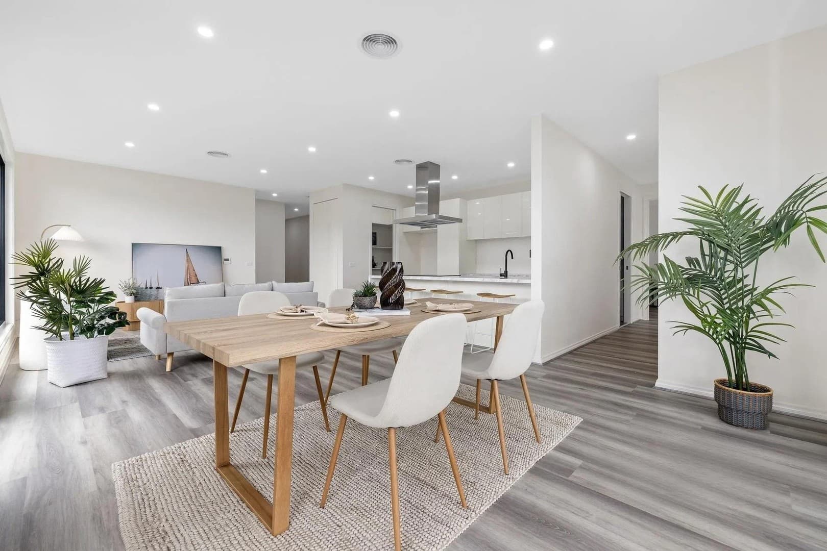47 Hanover Circuit, Melton South, VIC 3338, Melton South - Thumbnail 5