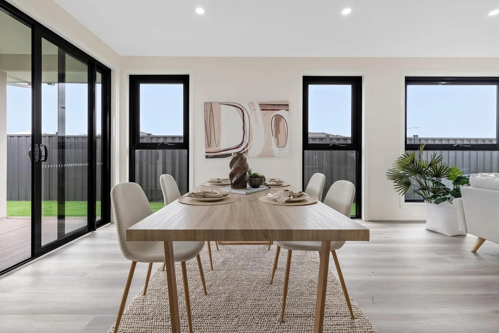 47 Hanover Circuit, Melton South, VIC 3338, Melton South - Thumbnail 7