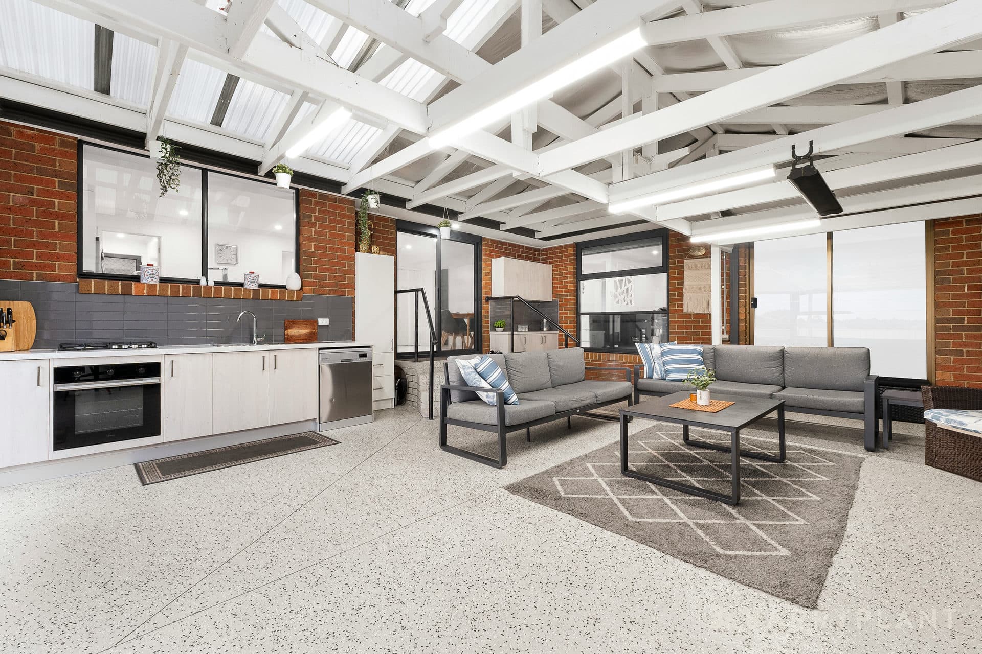 7 George Chudleigh DriveHallam, vic 3803, Hallam - Thumbnail 2