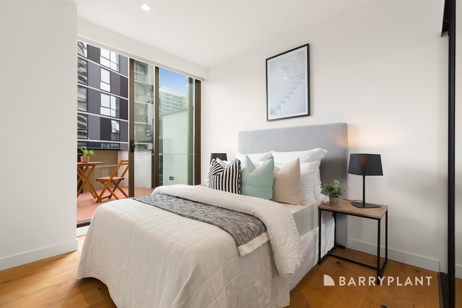 601/3 Aquitania Way, Docklands, VIC 3008, Docklands - Thumbnail 3