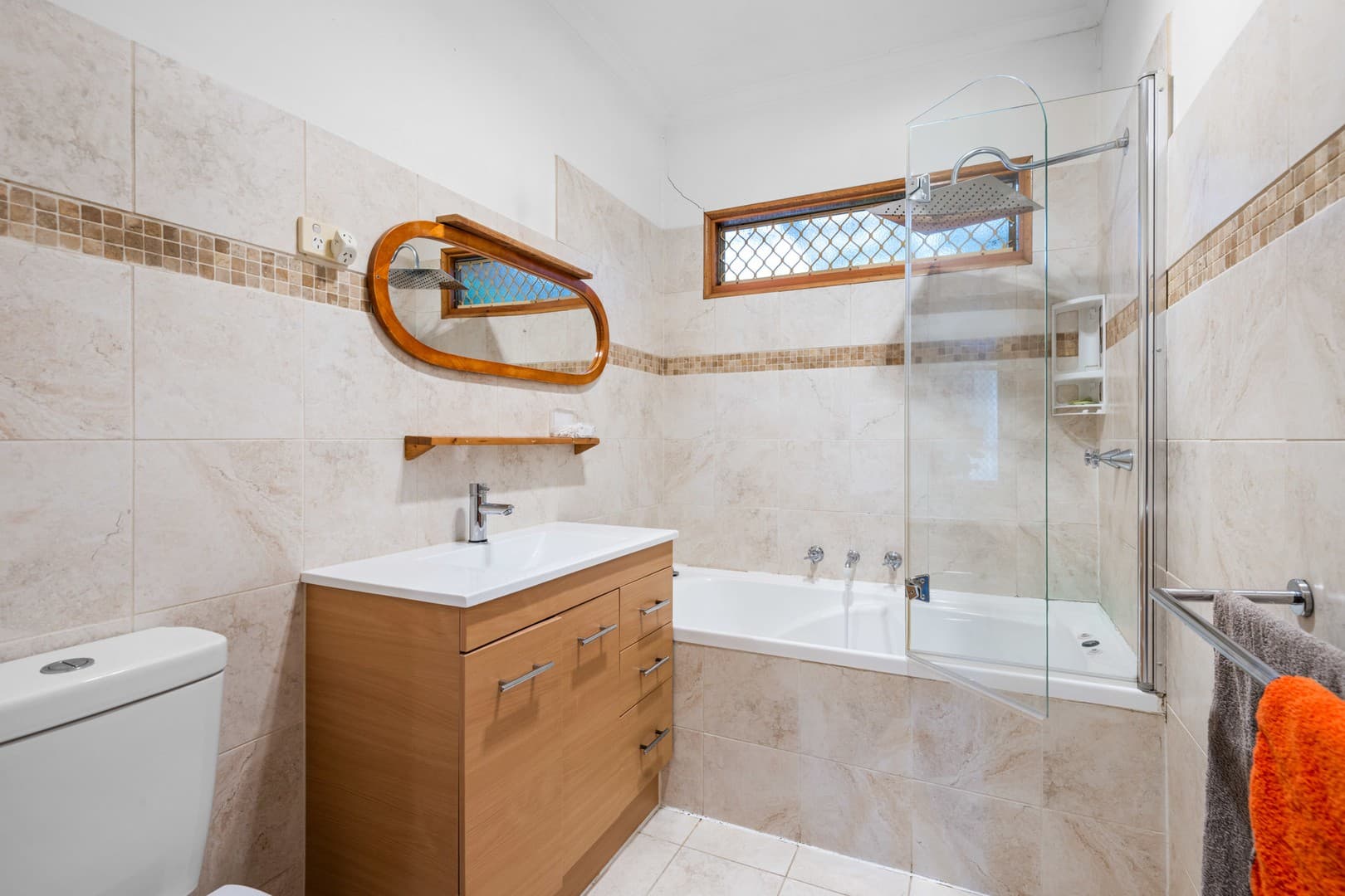 28 Myrtle Grove, North Shore, VIC 3214, North Shore - Thumbnail 6