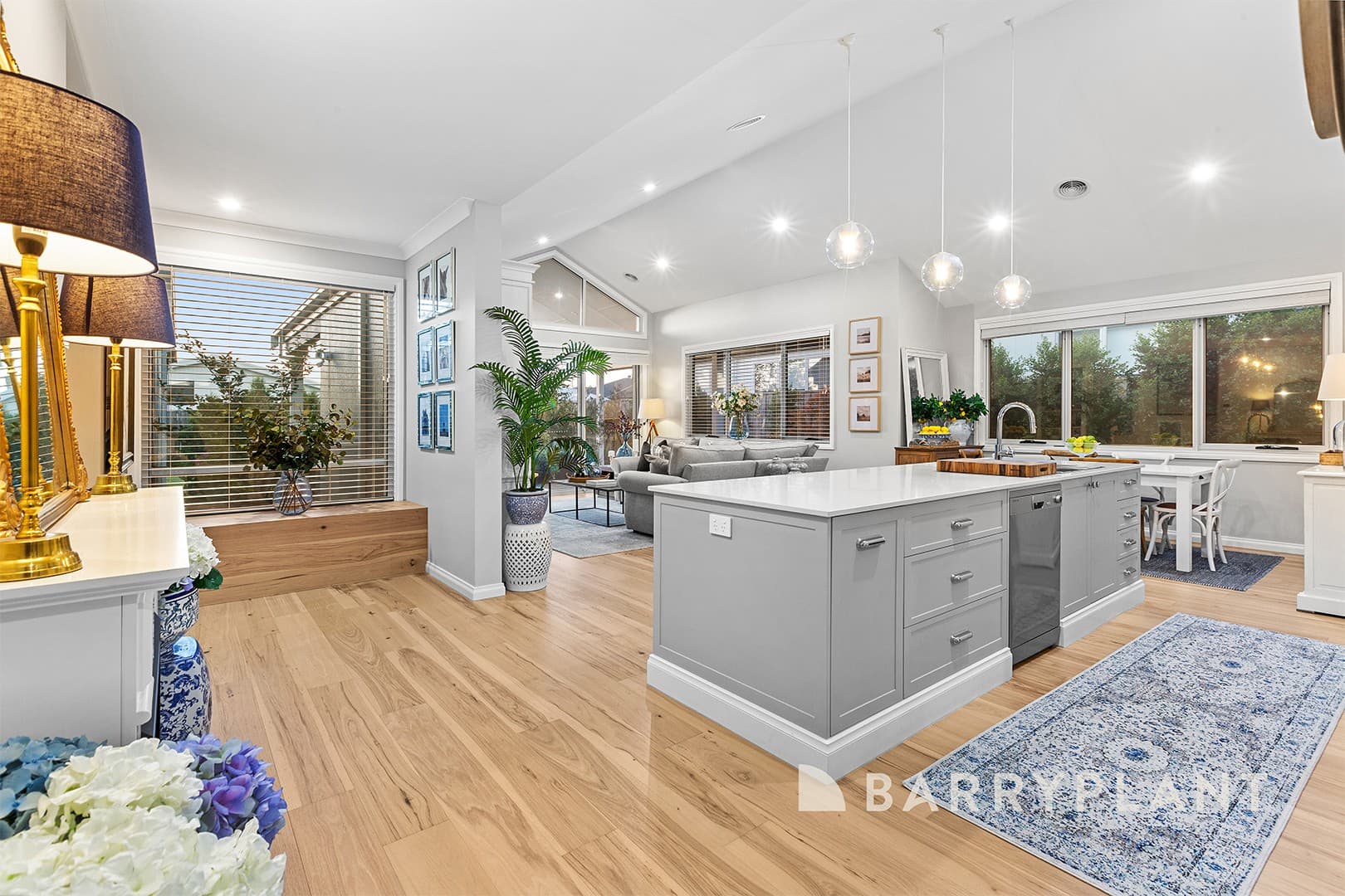 9 Stamford Street, Warragul, VIC 3820, Warragul - Thumbnail 3