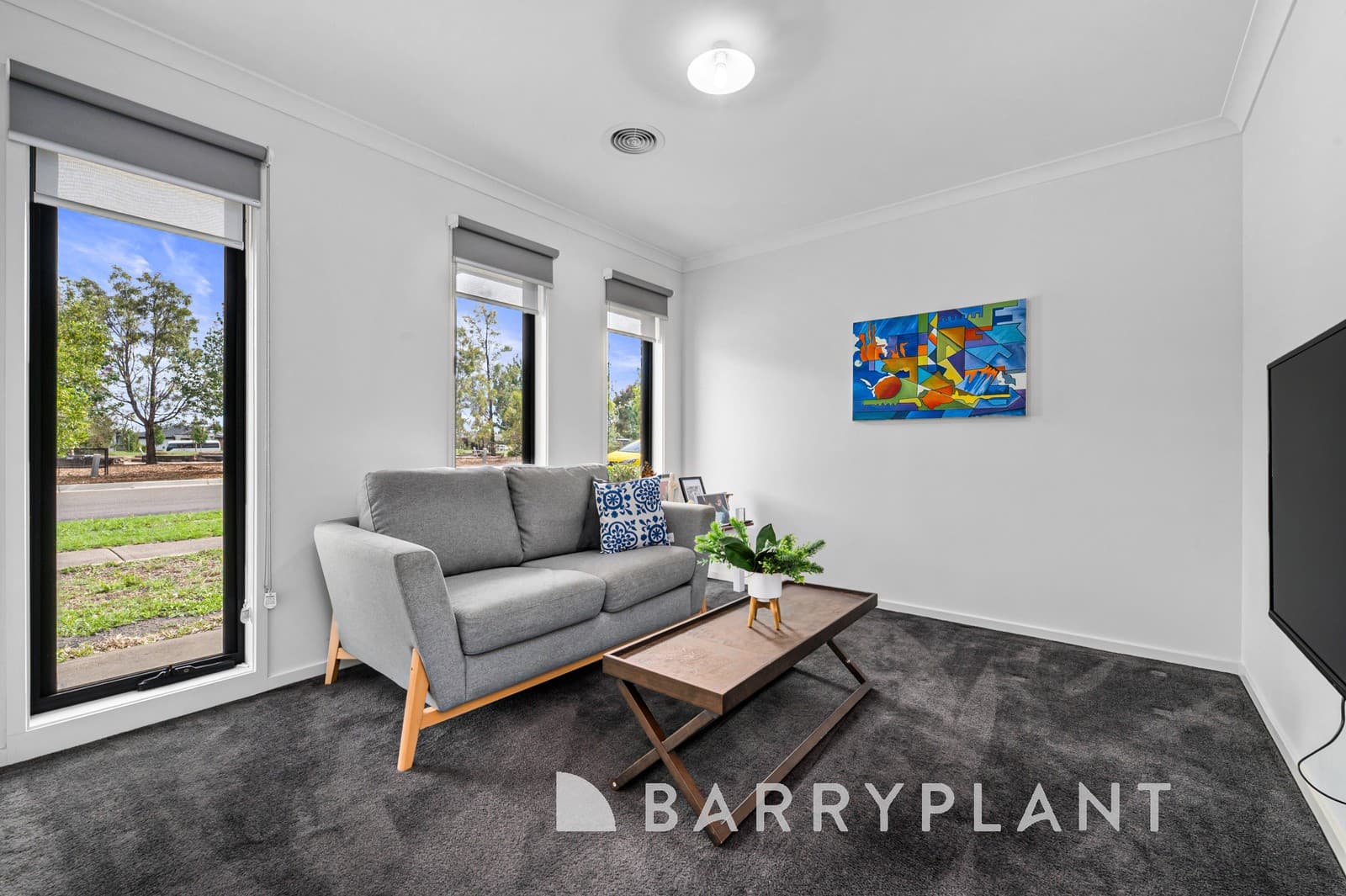 7 Hocston Way, Thornhill Park, VIC 3335, Thornhill Park - Thumbnail 3