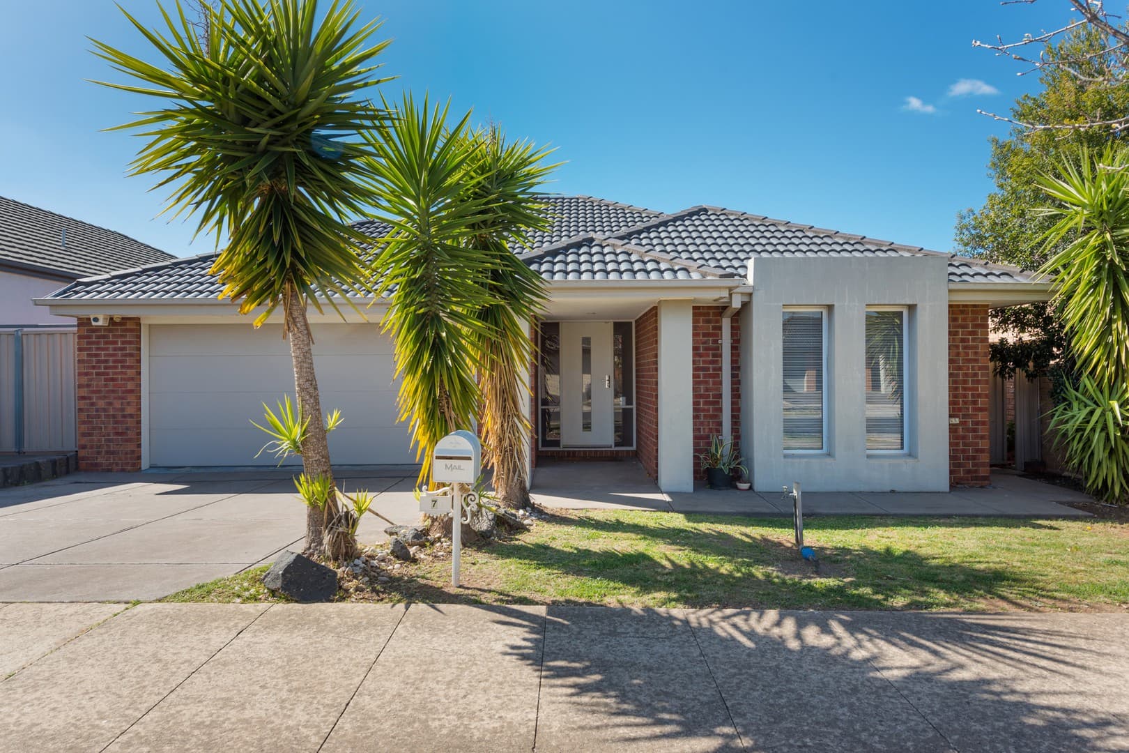 7 Oakview Parade, Caroline Springs, VIC 3023, Caroline Springs - Image 1