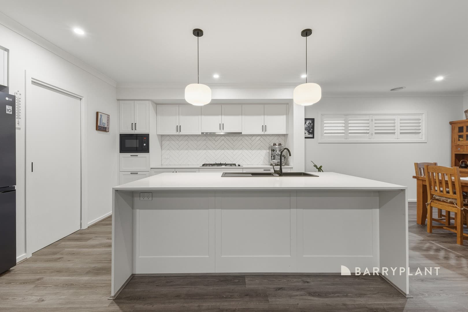13 Mainstone Street, Drouin, VIC 3818, Drouin - Thumbnail 2