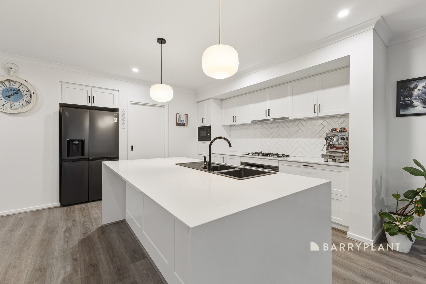 13 Mainstone Street, Drouin, VIC 3818, Drouin - Thumbnail 3