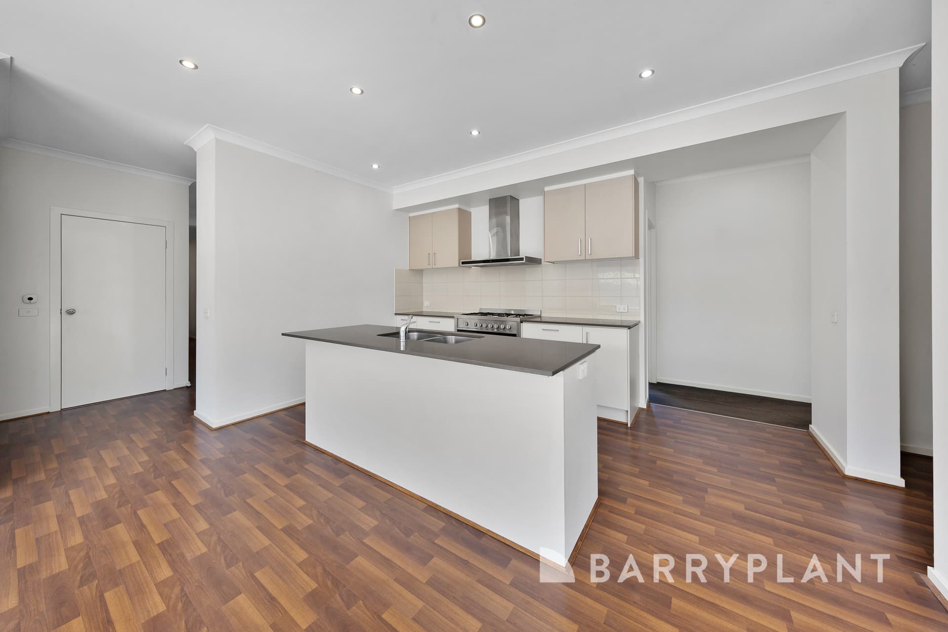 32 Maracana CircuitStrathtulloh, vic 3338, Strathtulloh - Thumbnail 5