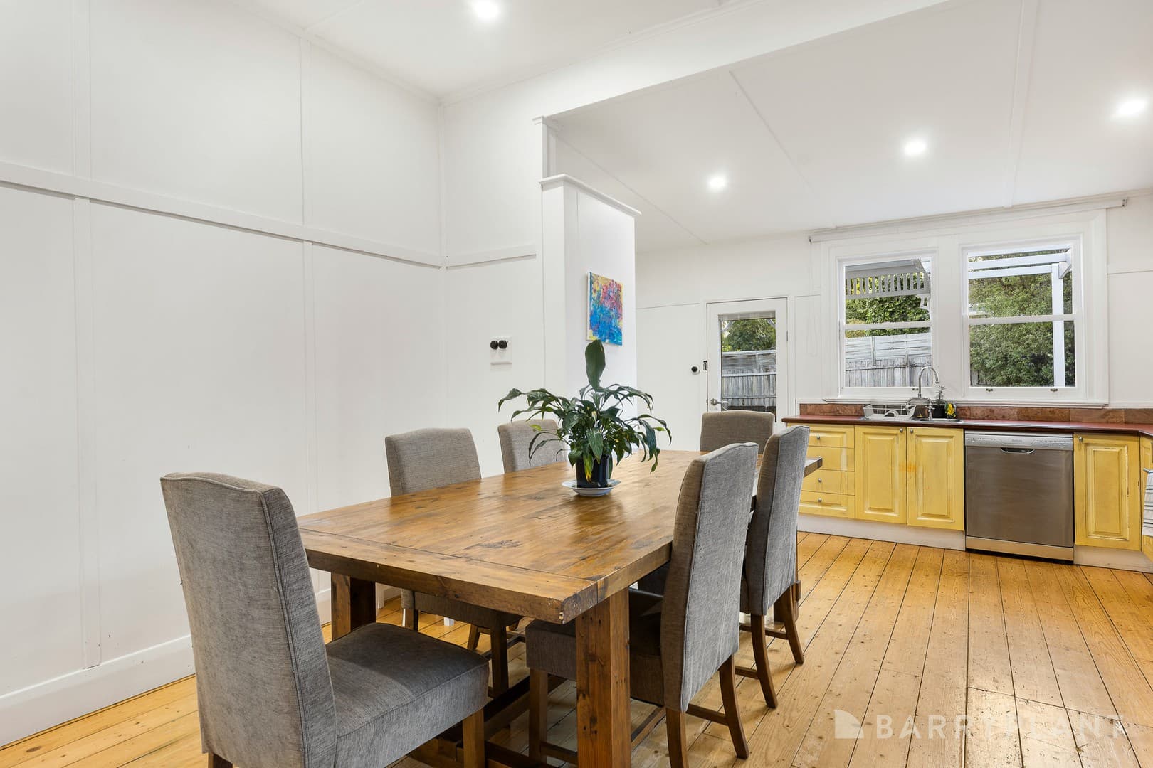 23 Mount View Street, Croydon, VIC 3136, Croydon - Thumbnail 2