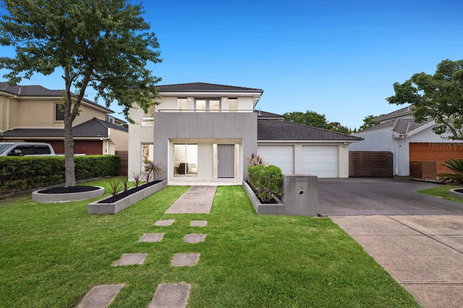 4 Bloomingdale Court, Sanctuary Lakes, VIC 3030, Point Cook - Image 1