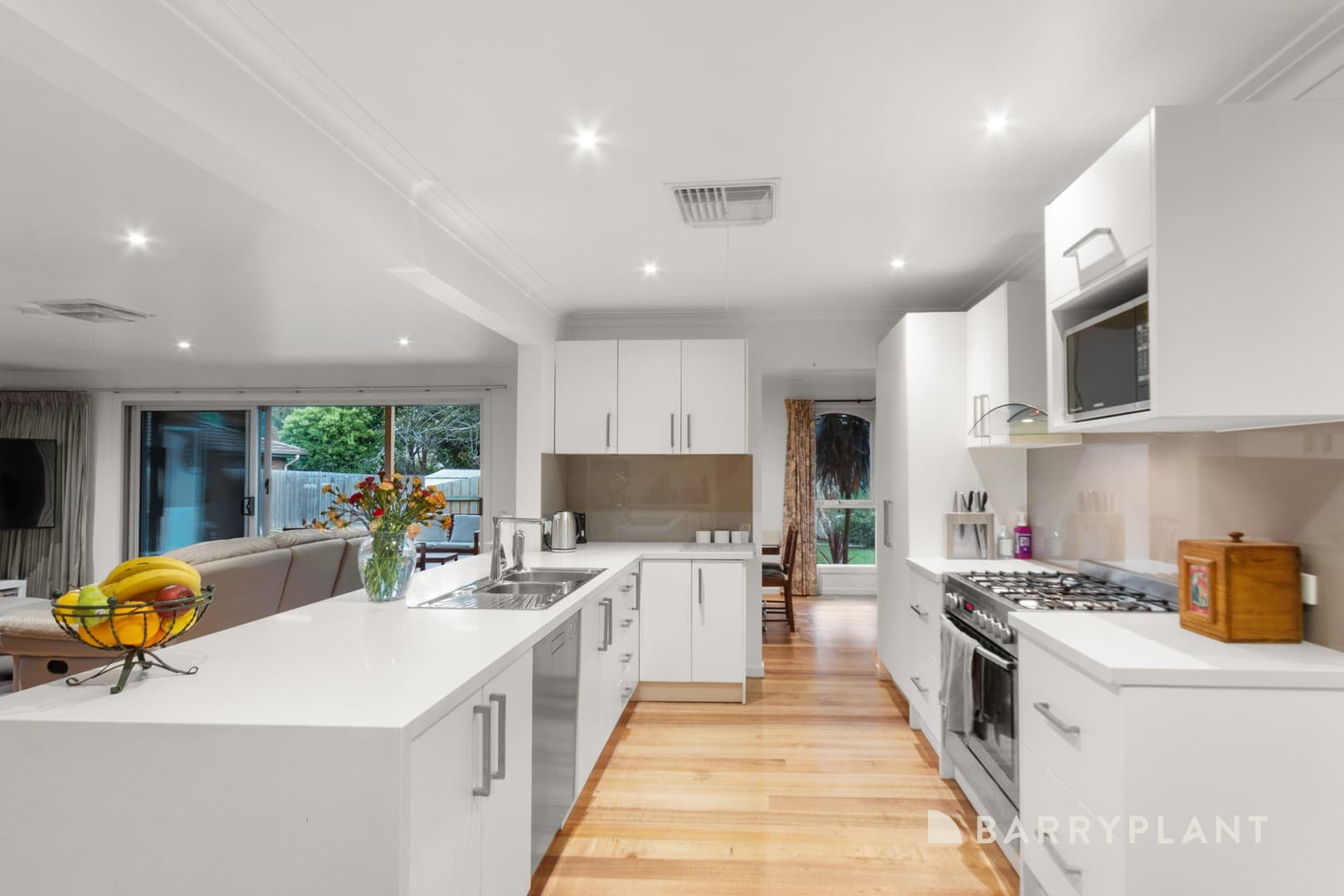 1 Karabil Close, Scoresby, VIC 3179, Scoresby - Thumbnail 4