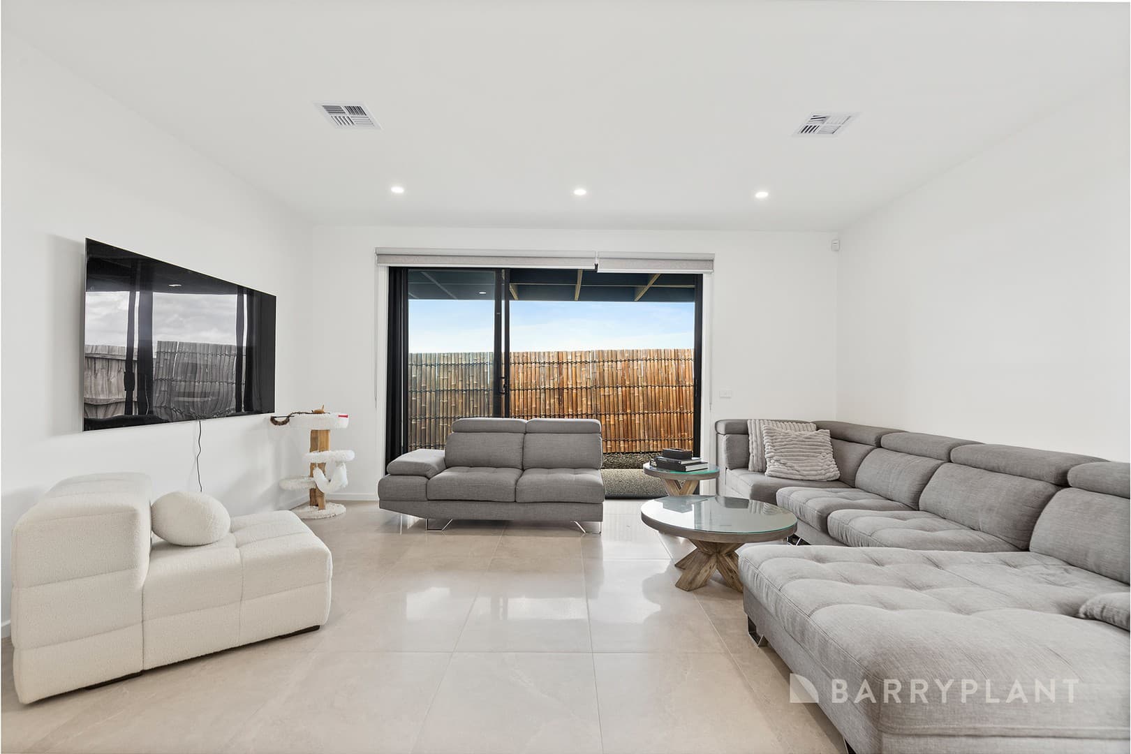 17 Malkari Circuit, Greenvale, VIC 3059, Greenvale - Thumbnail 2