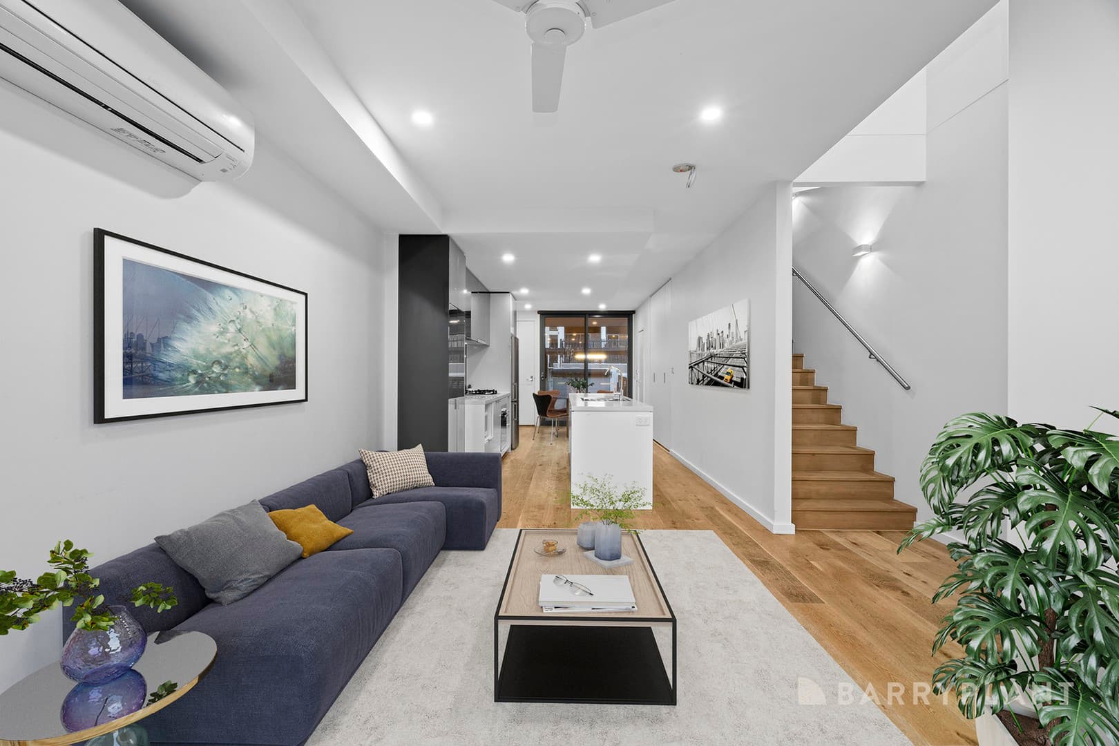 32 Nova Circuit, Bundoora, VIC 3083, Bundoora - Thumbnail 2