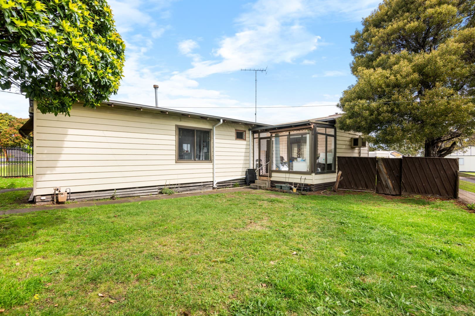 87 The Boulevard, Norlane, VIC 3214, Norlane - Thumbnail 2