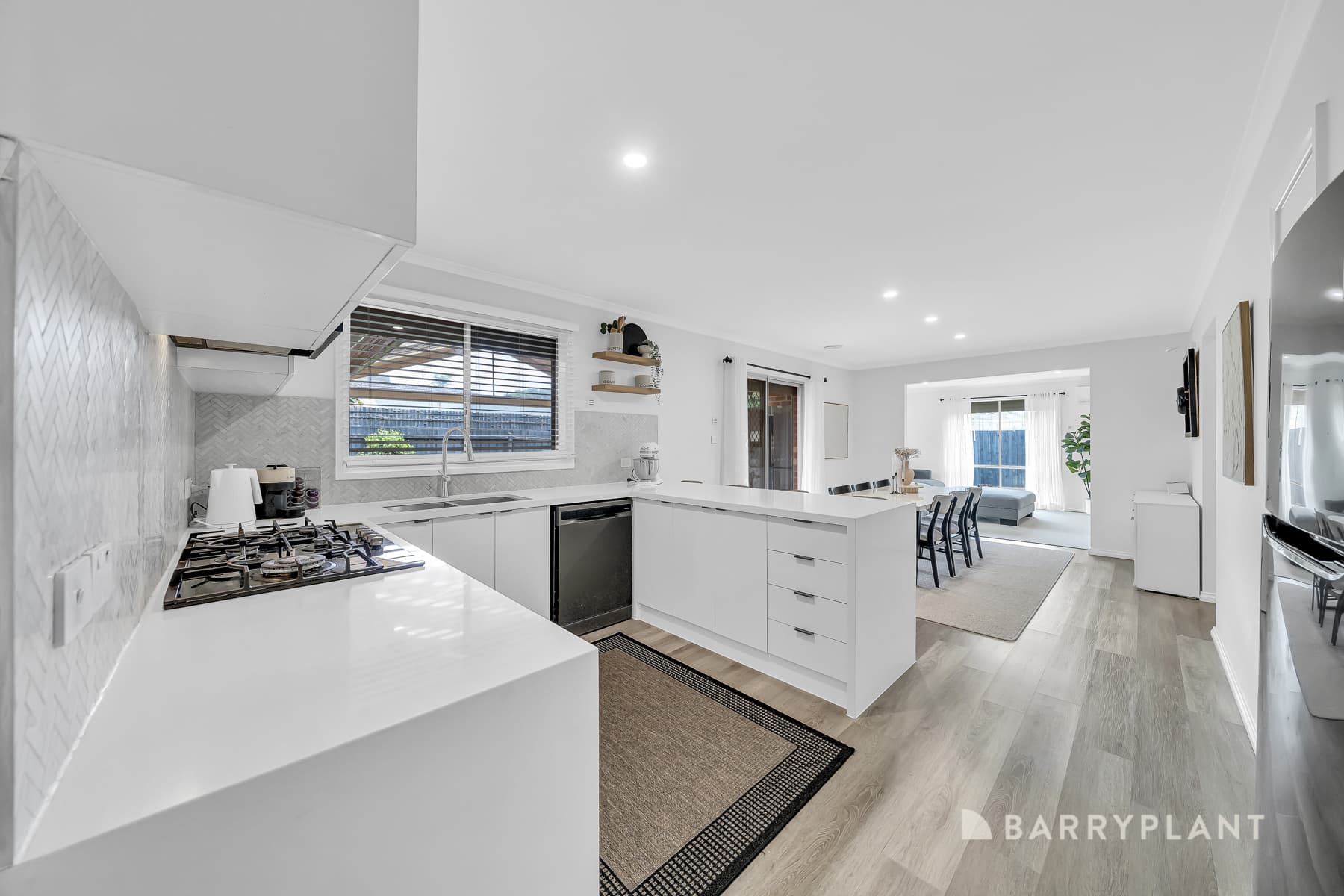 55 Lancaster DrivePoint Cook, vic 3030, Point Cook - Thumbnail 7