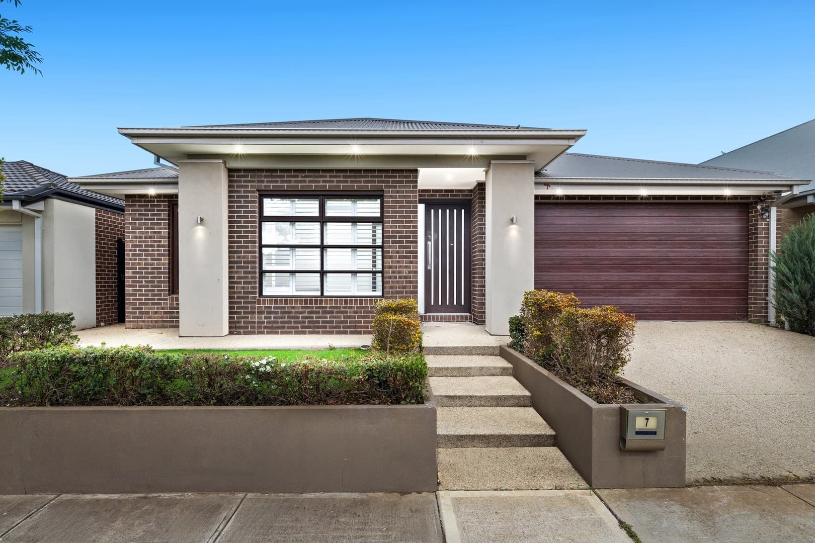7 Brodrick Way, Truganina, VIC 3029, Truganina - Thumbnail 2