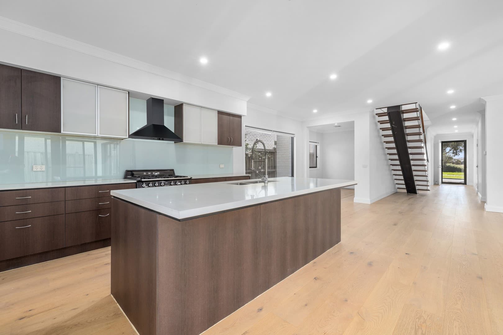 43 Lukis Avenue, Williams Landing, VIC 3027, Williams Landing - Thumbnail 3