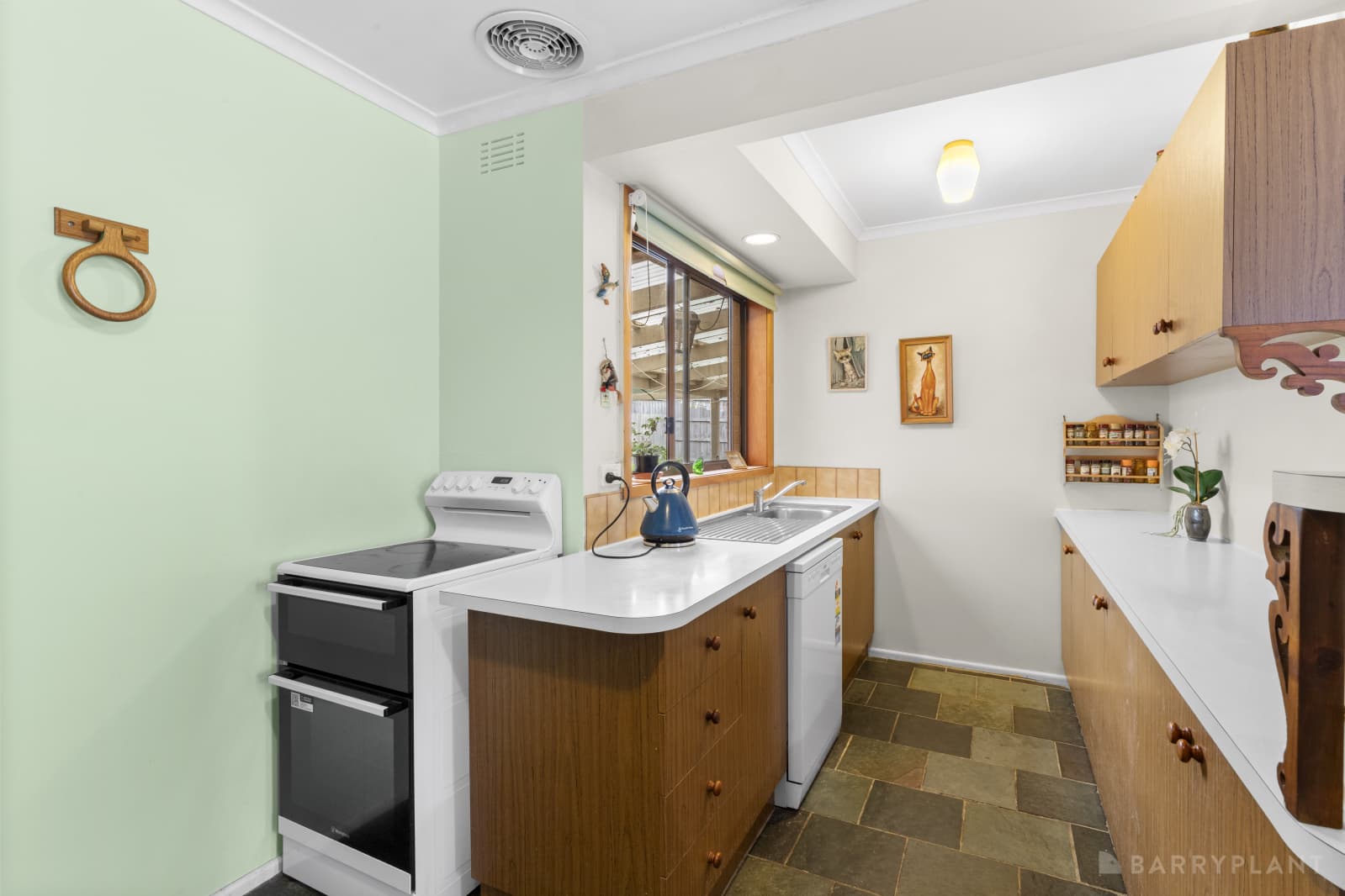 17 Ebden StreetNoble Park North, vic 3174, Noble Park North - Thumbnail 4