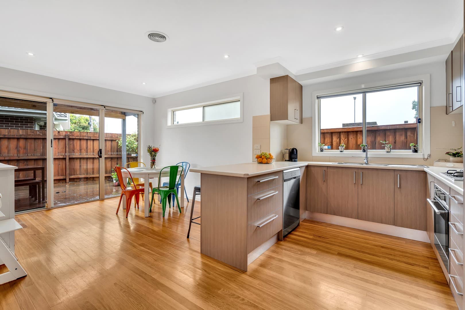 2 Pickett Street, Reservoir, VIC 3073, Reservoir - Thumbnail 4