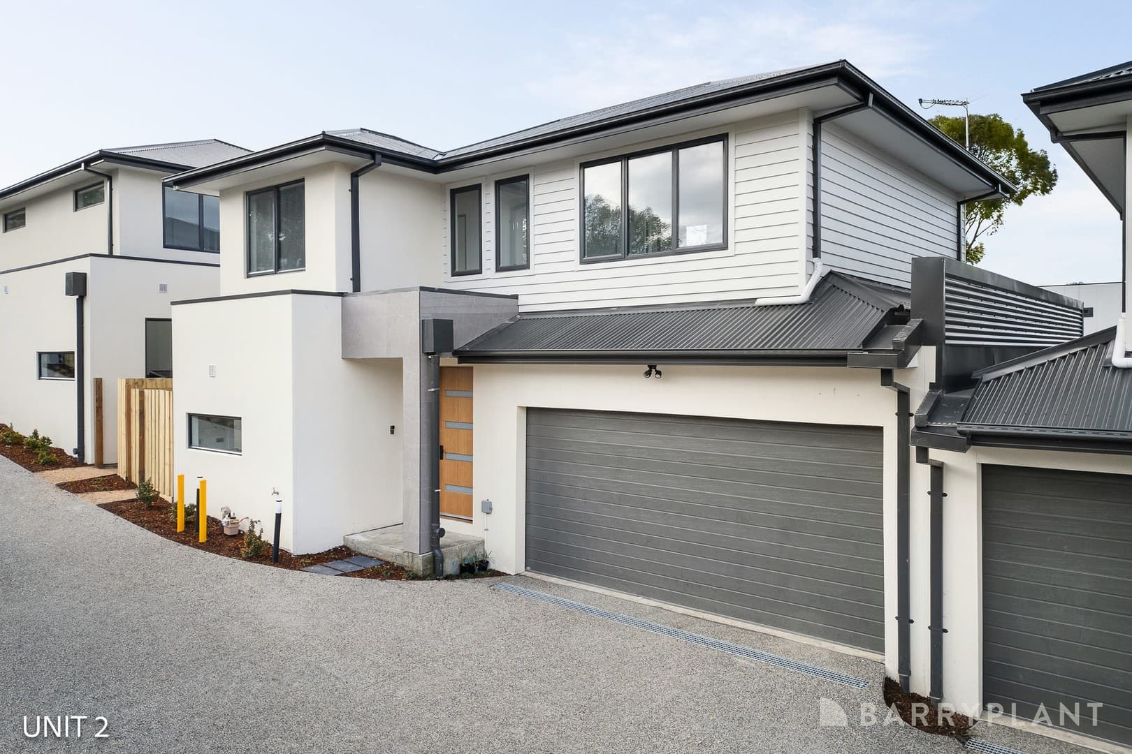 2&3/16 Hansen Road, Kilsyth, VIC 3137, Kilsyth - Thumbnail 2