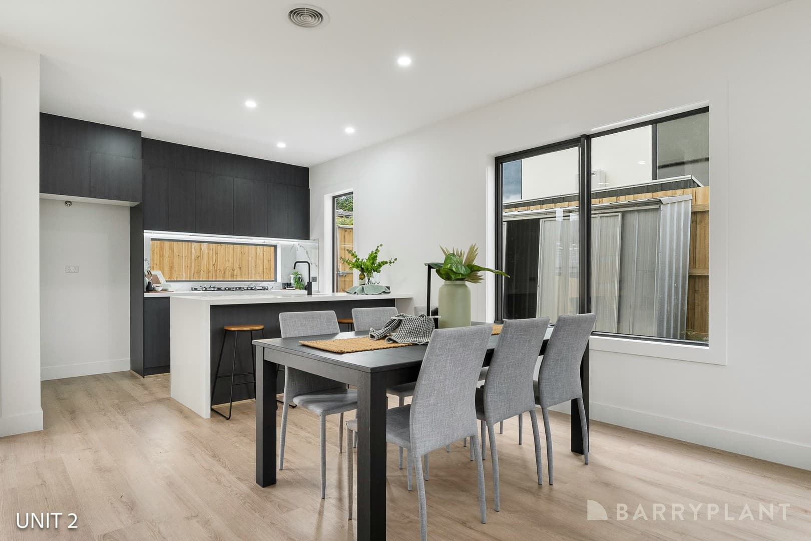 2&3/16 Hansen Road, Kilsyth, VIC 3137, Kilsyth - Thumbnail 4