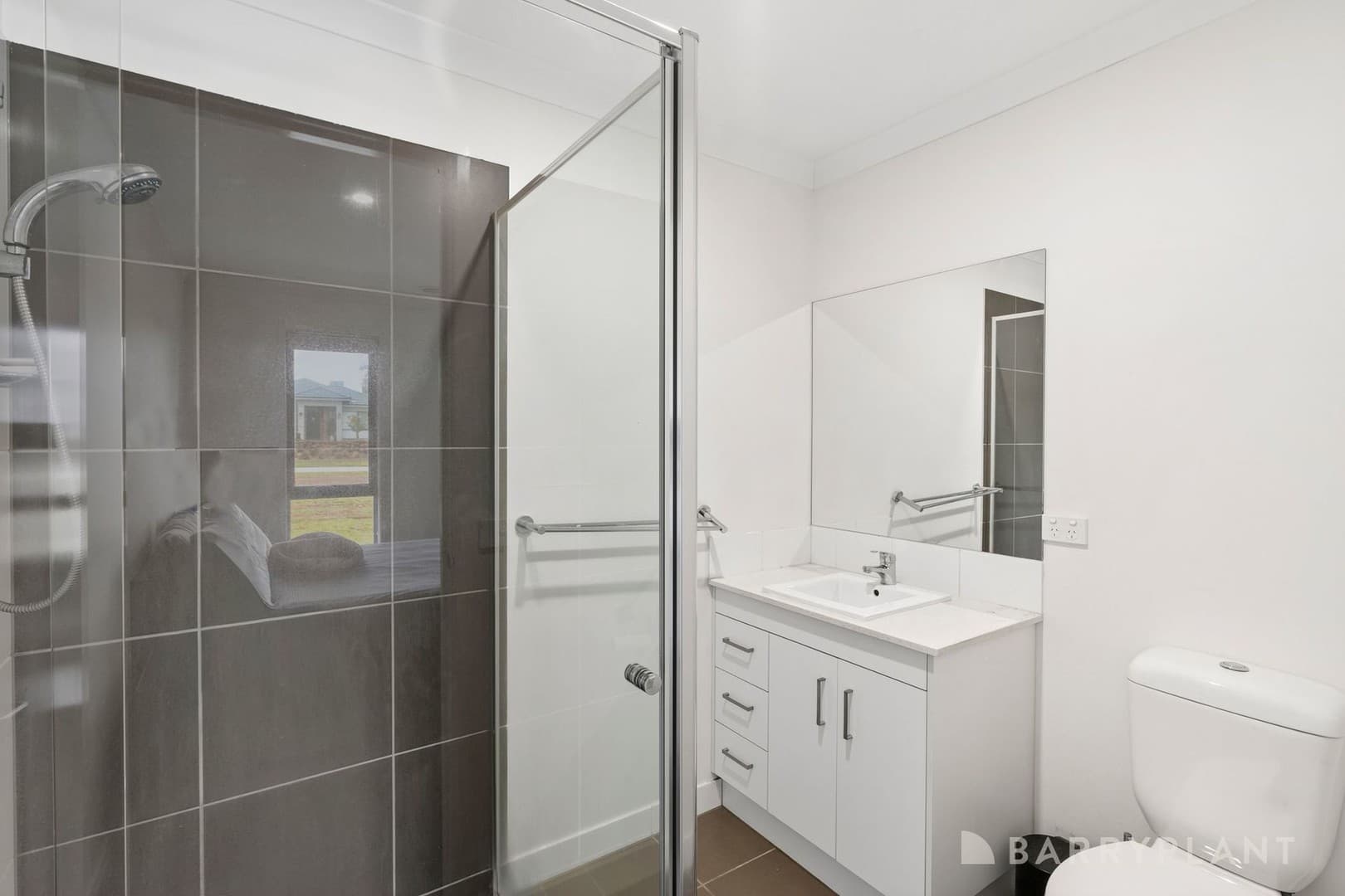15 Vessey Walk, Wyndham Vale, VIC 3024, Wyndham Vale - Thumbnail 4