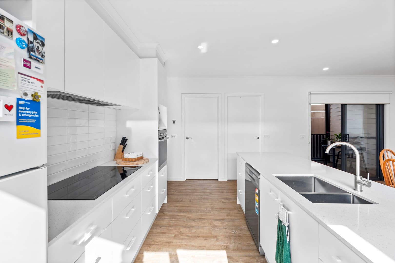 13 Lychee Street, Deanside, VIC 3336, Deanside - Thumbnail 5