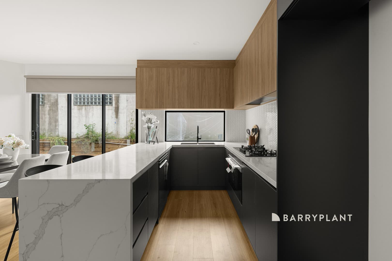 37-39 Meadow Wood Walk, Narre Warren, VIC 3805, Narre Warren - Thumbnail 4