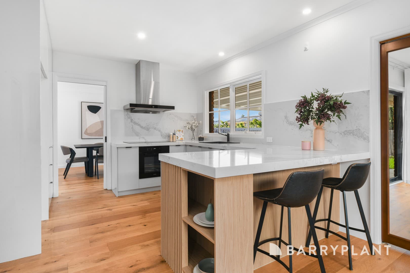 13 Damian Place, Wantirna South, VIC 3152, Wantirna South - Thumbnail 4
