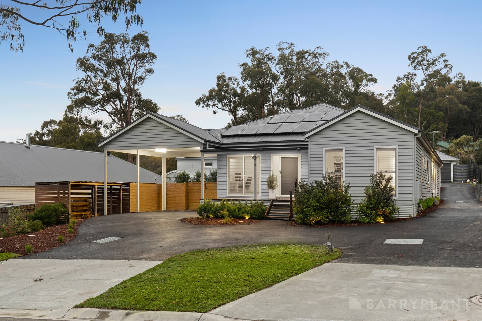 1/3 Carawa StreetCockatoo, vic 3781, Cockatoo - Image 1